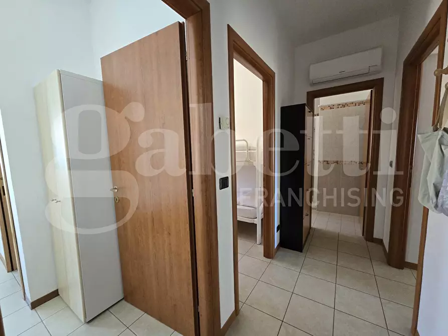 Immagine 6 di Appartamento in vendita  in Via Edmondo de Amicis, 14-16 a Tortoreto