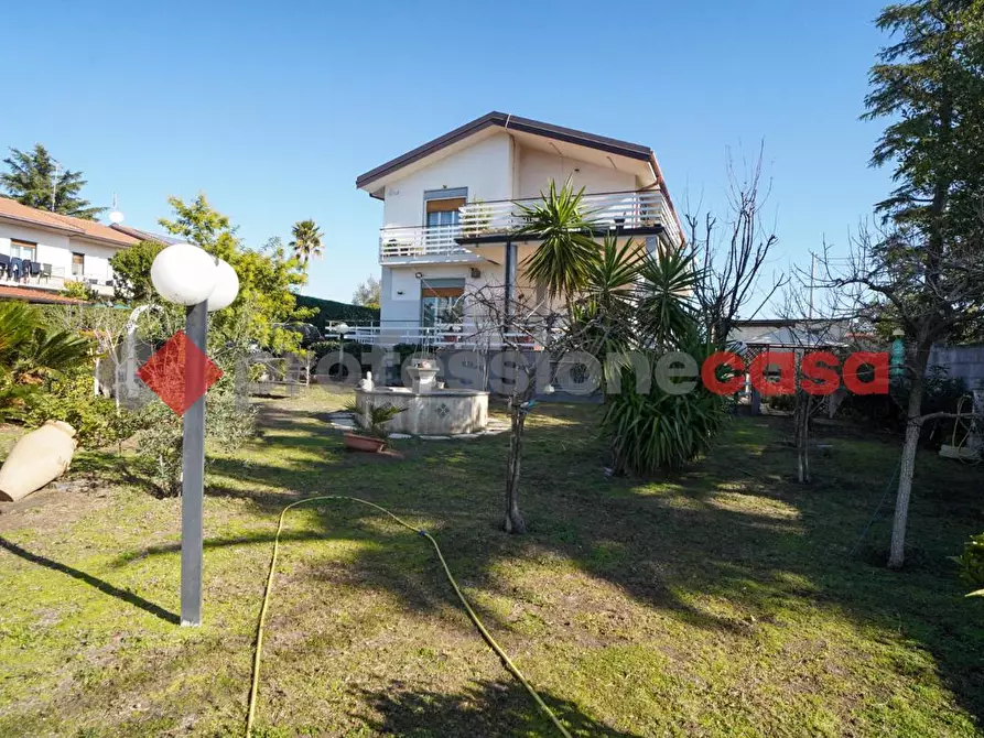 Immagine 1 di Villa in vendita  in Via Terre di Santa Lucia, 12 a Mascalucia