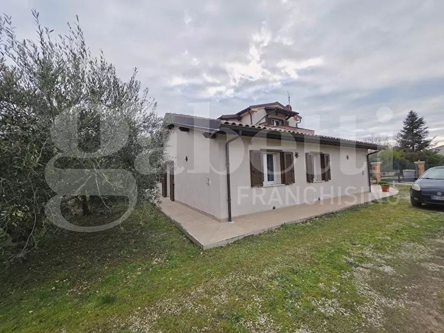 Immagine 8 di Casa indipendente in vendita  in Via DEI PRIGIONIERI, 11 a Bettona