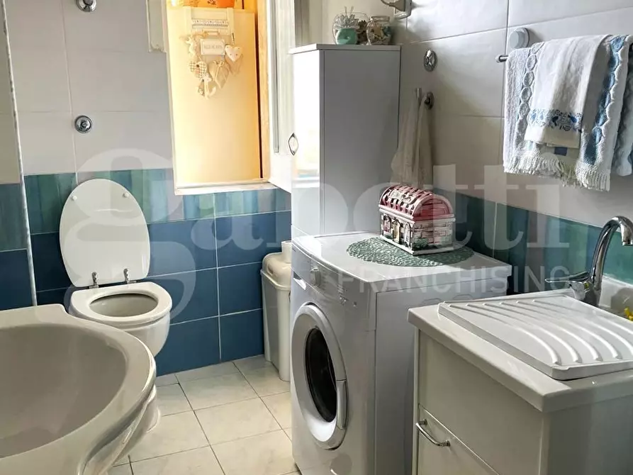 Immagine 12 di Appartamento in vendita  in Via Gorizia a Grumo Nevano