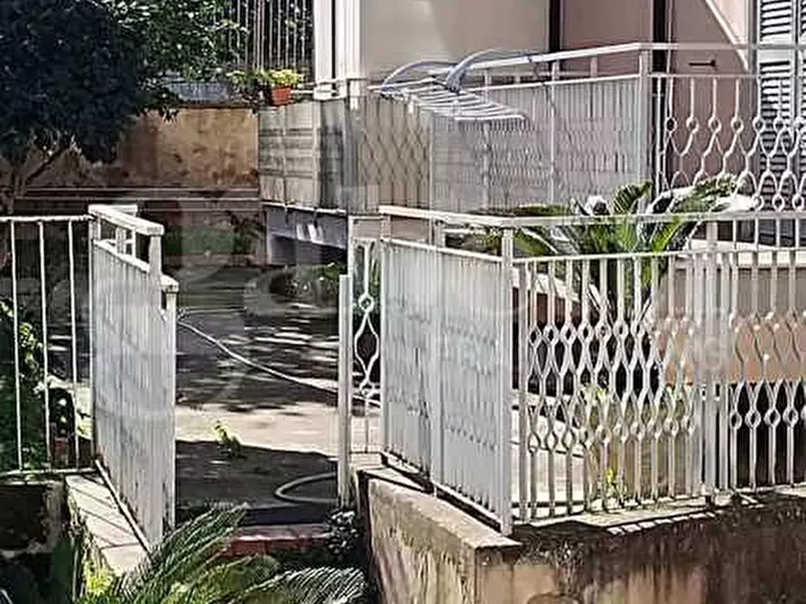 Immagine 11 di Palazzo in vendita  in Via corridoni a Aversa