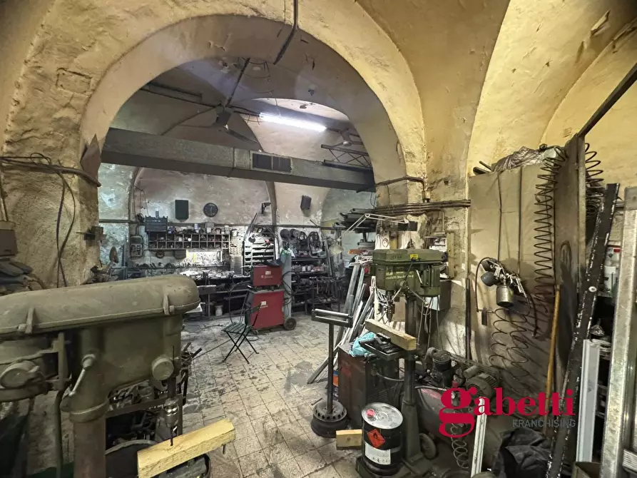 Immagine 13 di Negozio in vendita  in Via Borgo Vittorio, 27 C a Roma