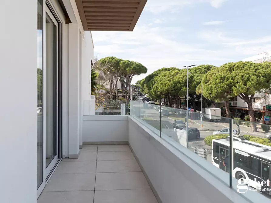 Immagine 12 di Attico in vendita  in Viale castrocaro, 78 a Riccione