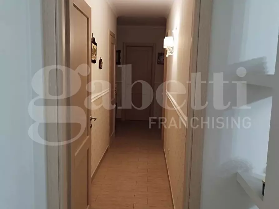 Immagine 11 di Appartamento in vendita  in Piazza SANDRO PERTINI, 5 a Taranto