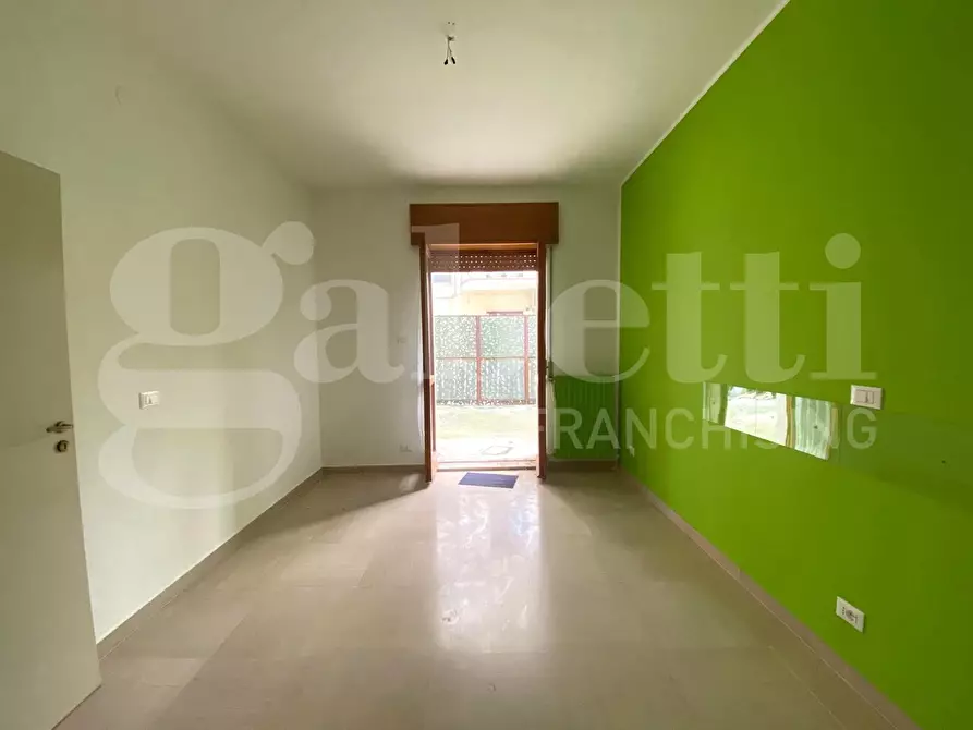 Immagine 3 di Appartamento in vendita  in Via Adamello a San Severo