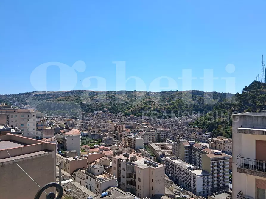 Immagine 21 di Appartamento in vendita  in Via Largo XI Febbraio, 1 a Modica
