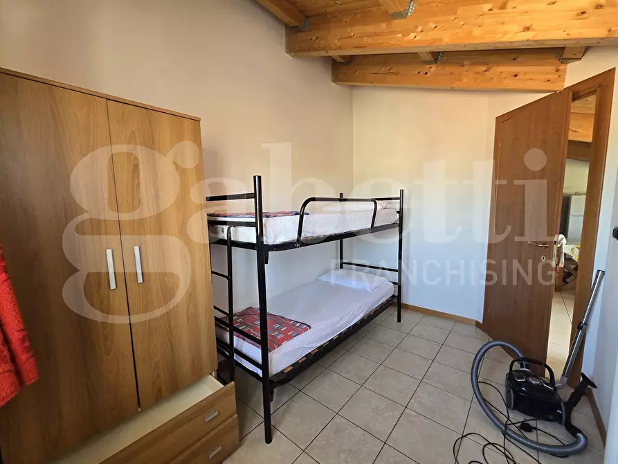 Immagine 4 di Appartamento in vendita  in Via Edmondo de Amicis, 14-16 a Tortoreto
