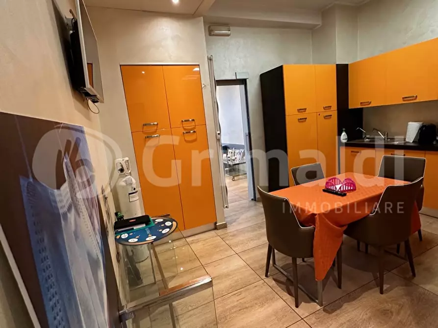 Immagine 17 di Attività commerciale in vendita  in Via Giovanni Pezzotti, 10 a Milano