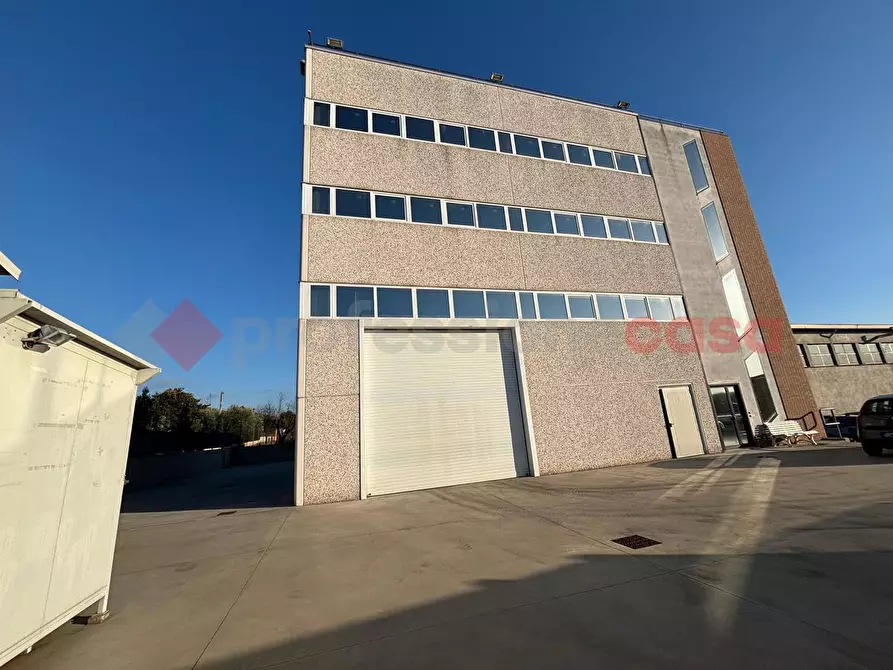 Immagine 10 di Capannone industriale in affitto  in Viale della Riserva I' Tronco, snc a Anagni