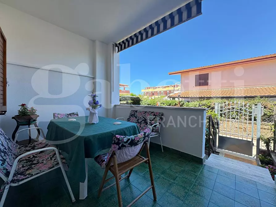 Immagine 12 di Villetta a schiera in vendita  in Via del fosso, 12 a Ardea