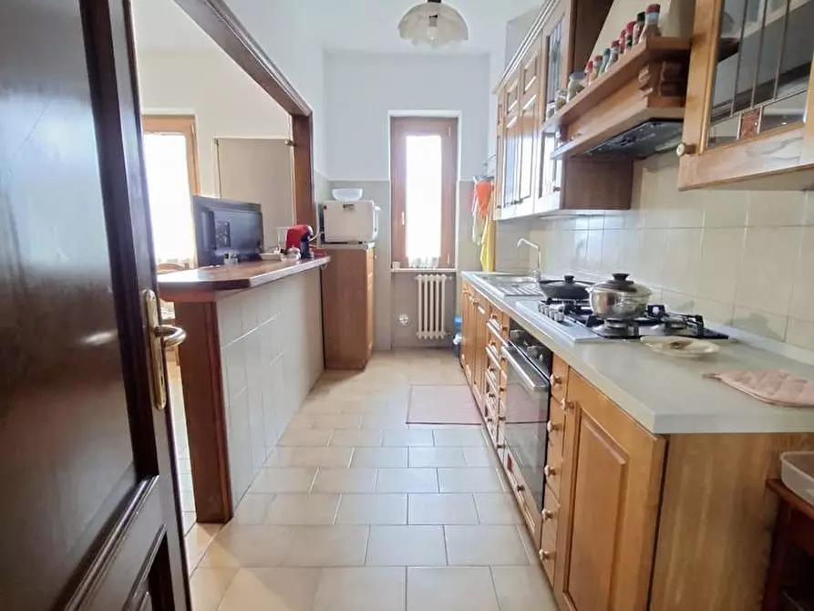 Immagine 22 di Villa in vendita  in Via INCORONATA, SNC a Sora