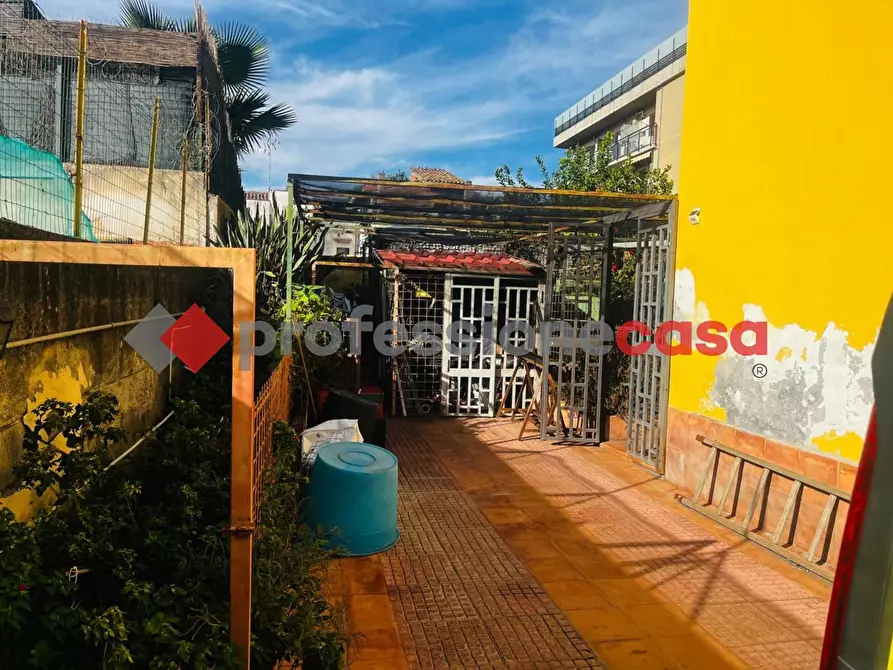 Immagine 4 di Casa indipendente in vendita  in Via Misurata, 16 a Catania