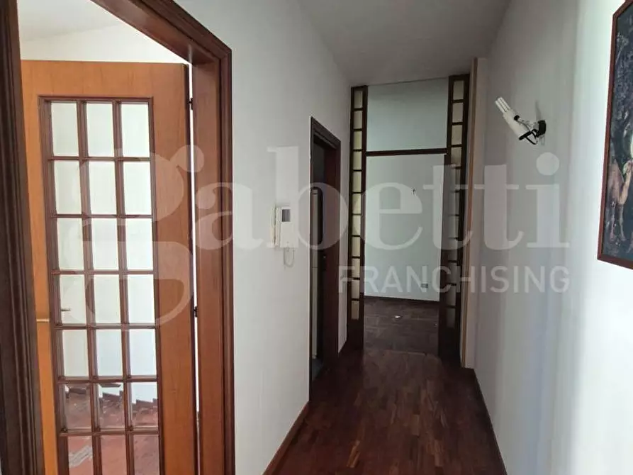 Immagine 19 di Appartamento in vendita  in Corso Umberto I, 221 a Torre Annunziata