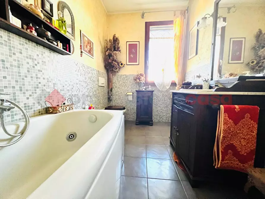 Immagine 3 di Villetta a schiera in vendita  in Via Del Cemento a Scandiano