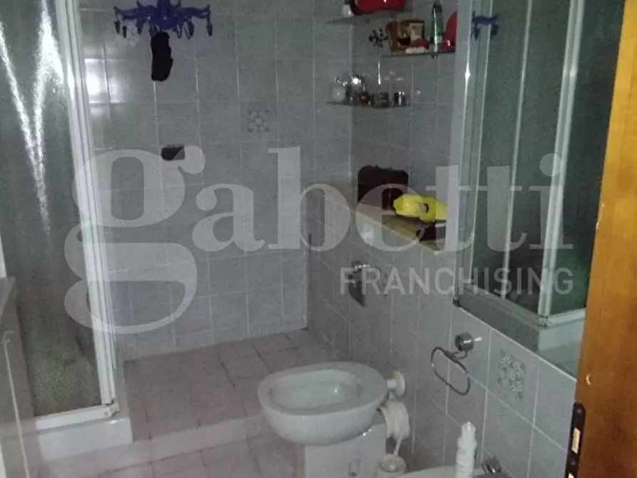 Immagine 12 di Appartamento in vendita  in Piazza SANDRO PERTINI, 15 a Taranto