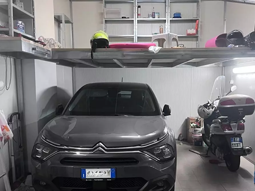 Immagine 5 di Box auto in vendita  in Via Leonardo da Vinci, 312 a Palermo