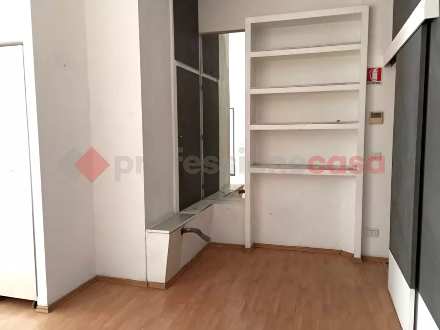Immagine 4 di Negozio in affitto  in Via MASACCIO, 24R a Firenze