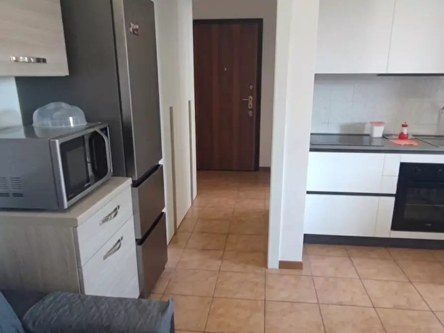 Immagine 15 di Appartamento in vendita  in Via NILDE IOTTI, 3 a Locate Di Triulzi
