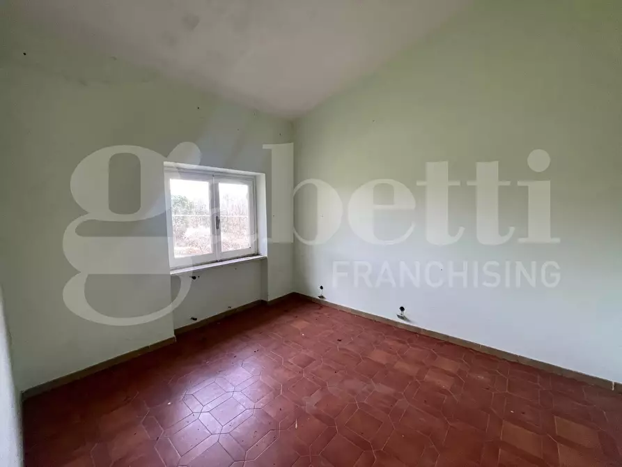 Immagine 9 di Villa in vendita  in Strada DELLA CASTELLINA, 00 a Oriolo Romano