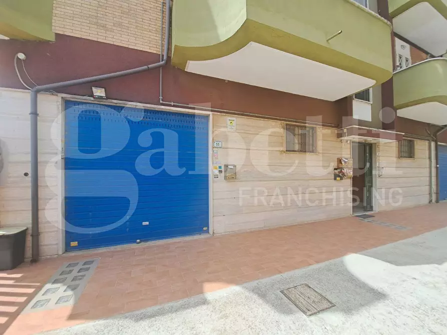 Immagine 1 di Attività commerciale in vendita  in Via delle murene, 11 a Ardea