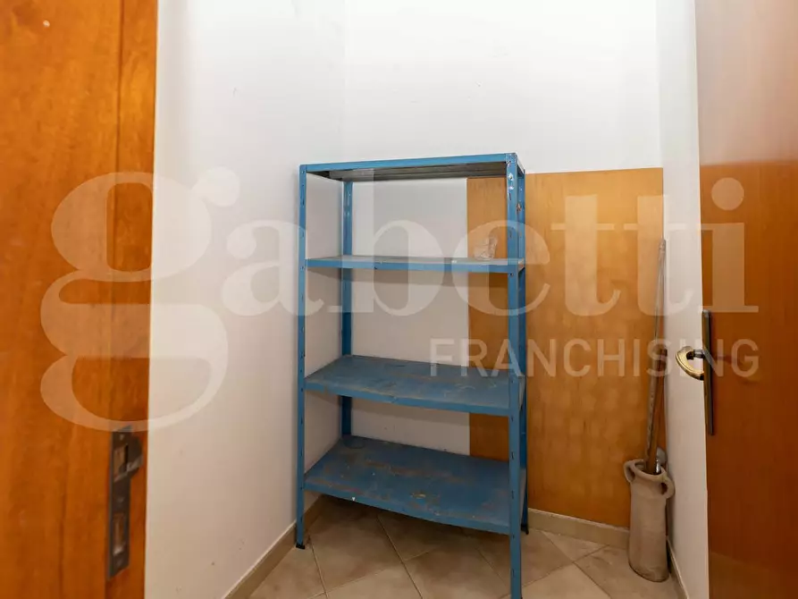 Immagine 25 di Appartamento in vendita  in Via OBERDAN, 10 a Ragusa