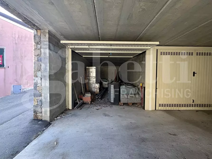 Immagine 37 di Terratetto in vendita  in Via Contrada a Vado Ligure