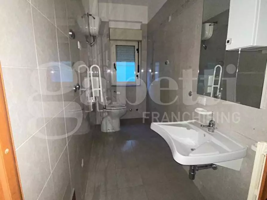 Immagine 5 di Appartamento in vendita  in Via Conforti, 3 a Lamezia Terme