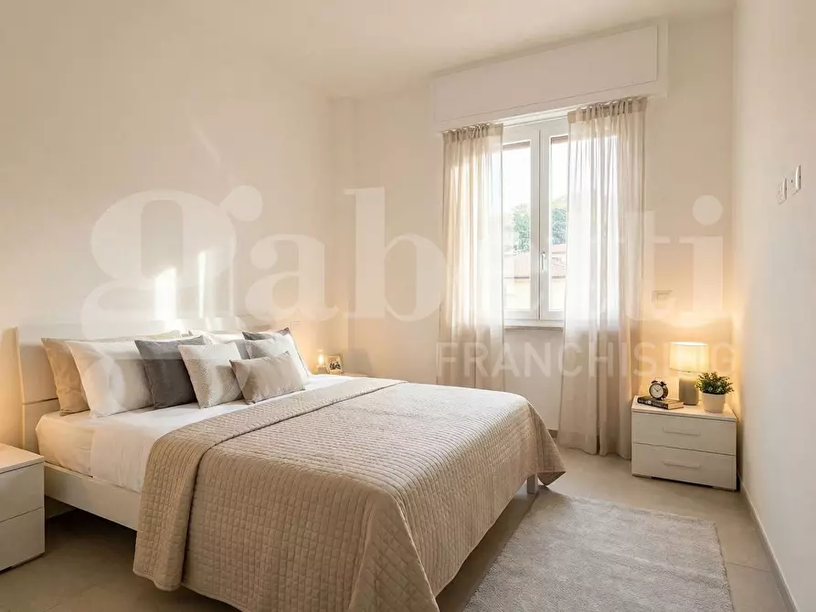 Immagine 4 di Appartamento in vendita  in Via Dante a Finale Ligure