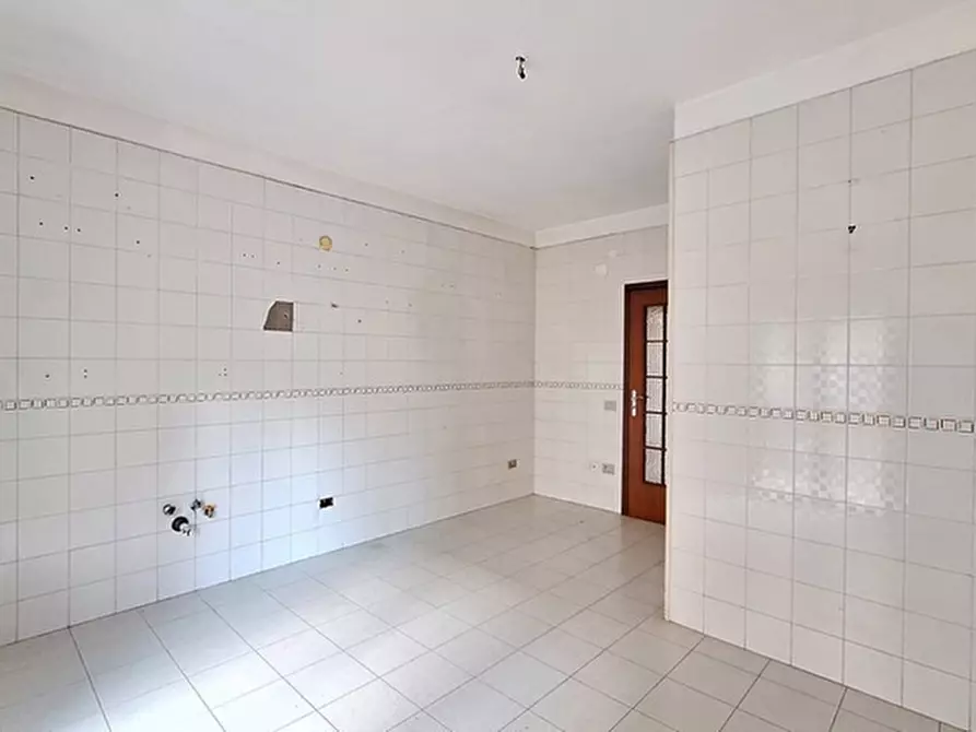 Immagine 11 di Appartamento in vendita  in Via Napoli a Casalnuovo Di Napoli