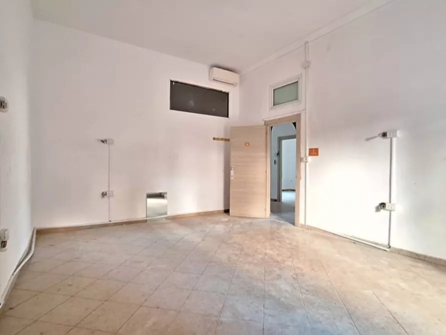 Immagine 16 di Villa in vendita  in Via Filippo Maria Briganti a Napoli