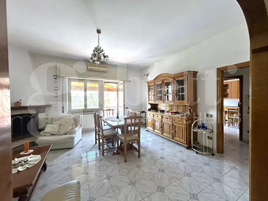 Immagine 7 di Appartamento in vendita  in Via Civitacampomarano, 68 a Roma