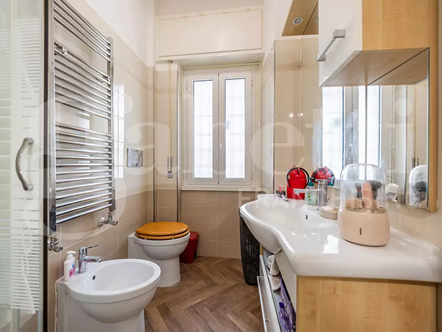 Immagine 9 di Appartamento in vendita  in Via dei Bruno, 69 a Roma
