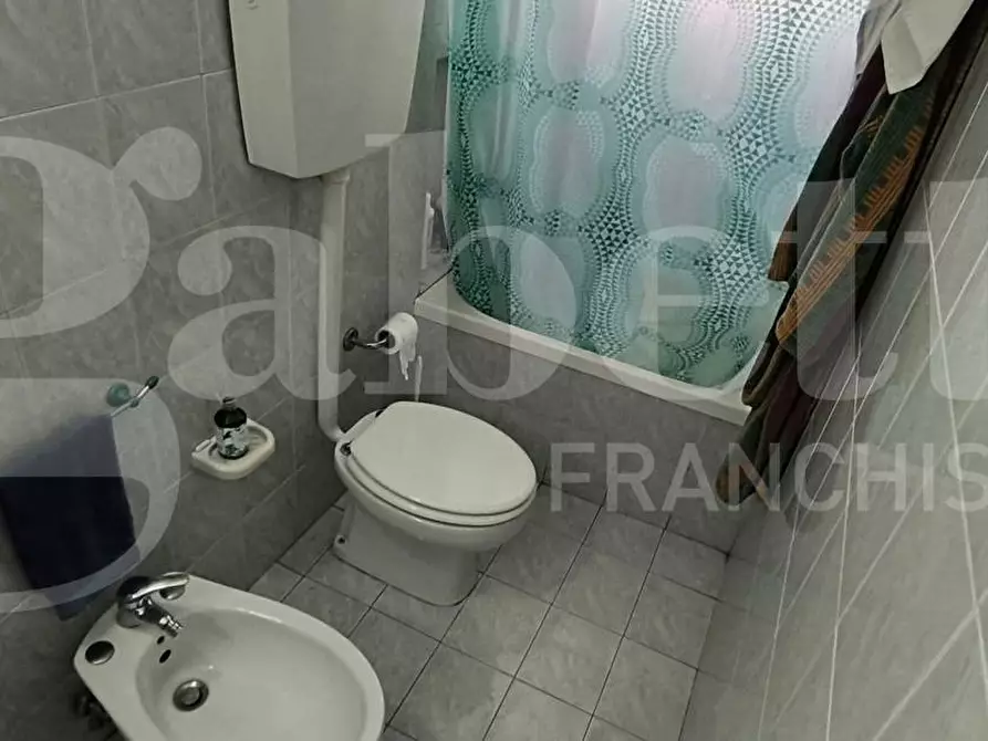 Immagine 15 di Appartamento in vendita  in Via STADERA a Napoli