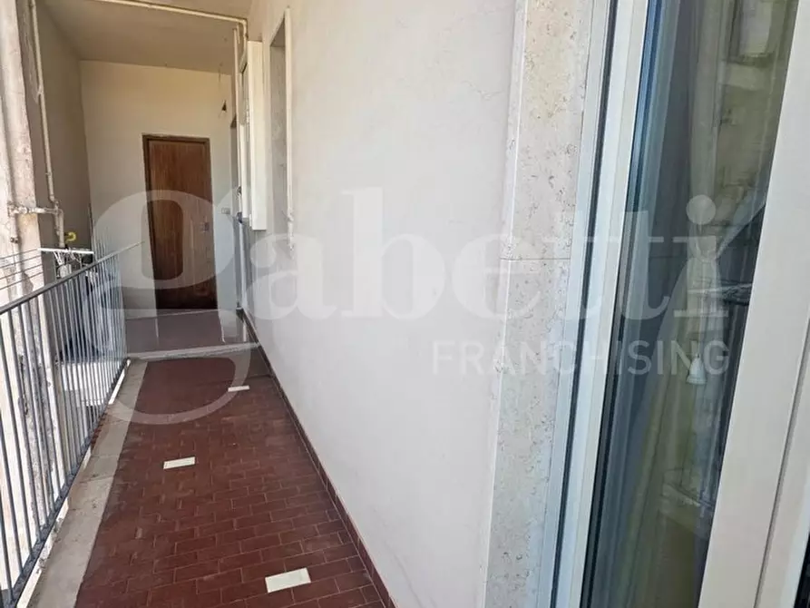 Immagine 31 di Appartamento in vendita  in Piazza Ernesto Cesaro, 55 a Torre Annunziata