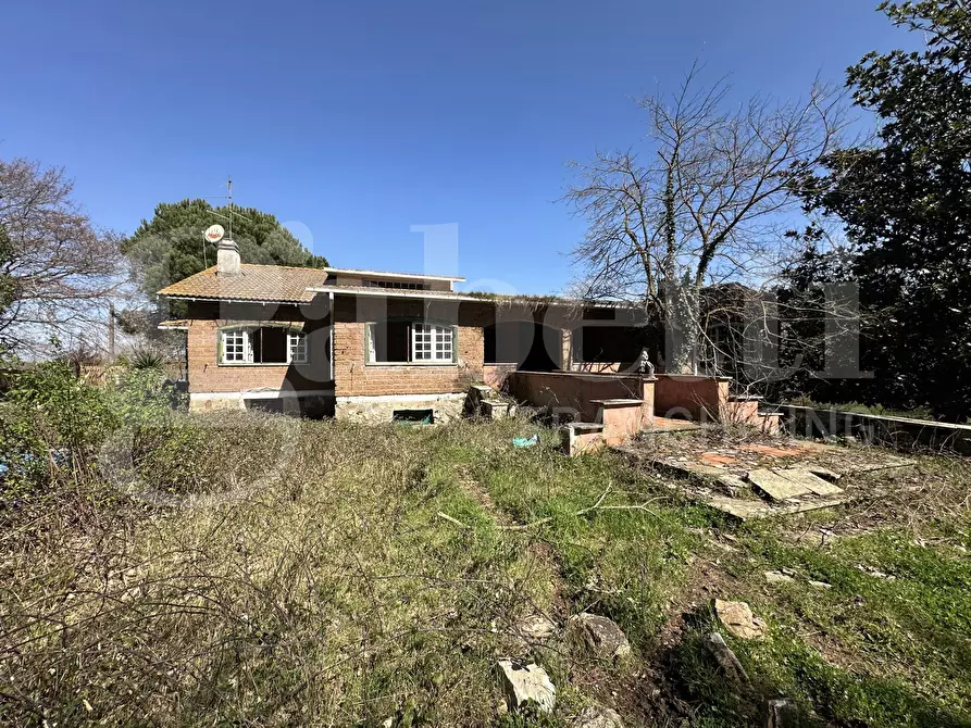 Immagine 30 di Villa in vendita  in Strada DELLA CASTELLINA, 00 a Oriolo Romano