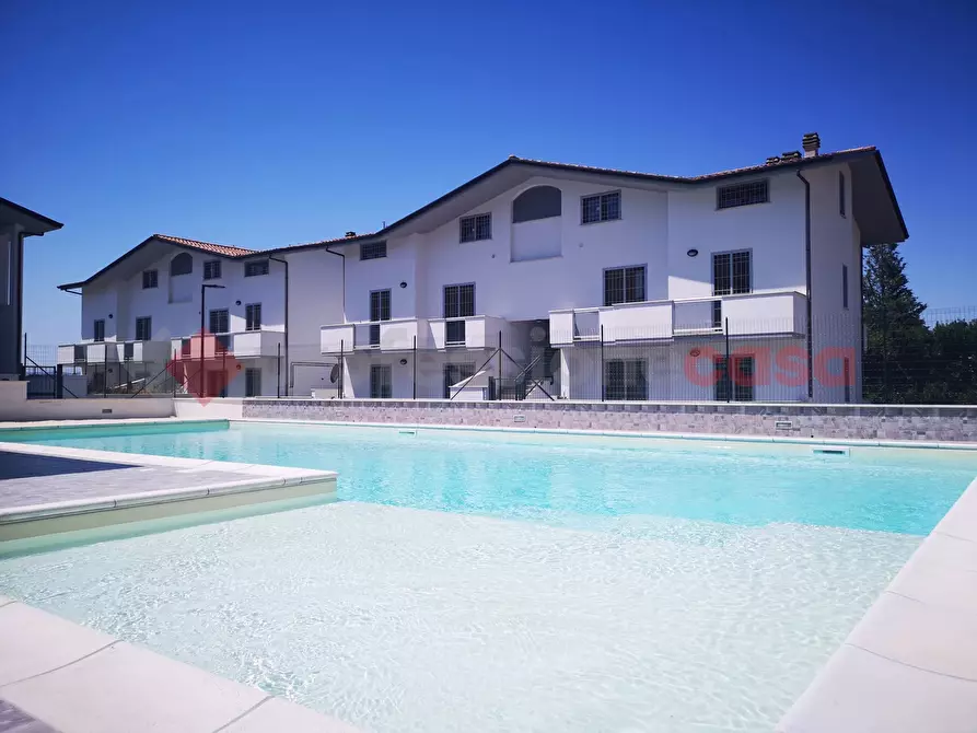Immagine 1 di Appartamento in vendita  in Via Delle Macchiette a Campello Sul Clitunno