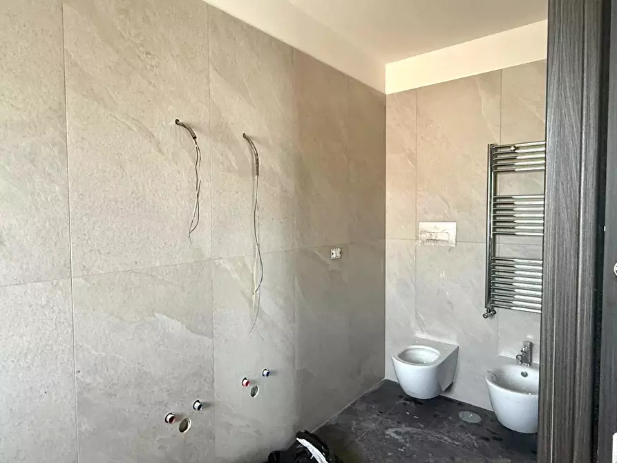 Immagine 4 di Appartamento in vendita  in Via Provinciale Botteghelle, 350 a Napoli