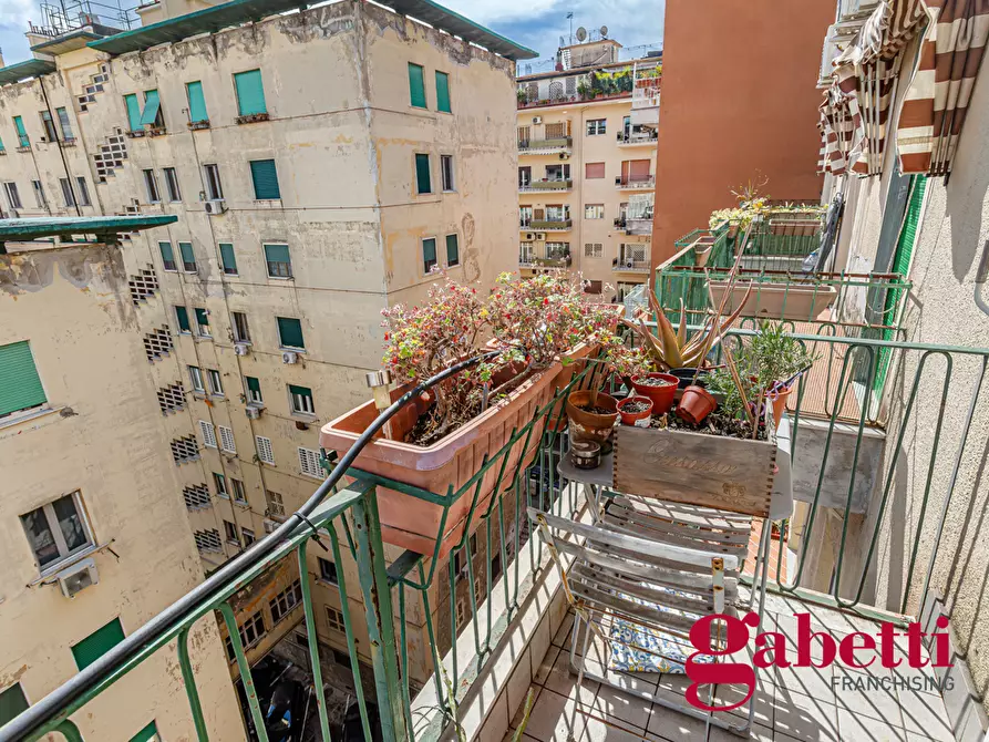 Immagine 11 di Appartamento in vendita  in Via Cilea, 64 a Napoli