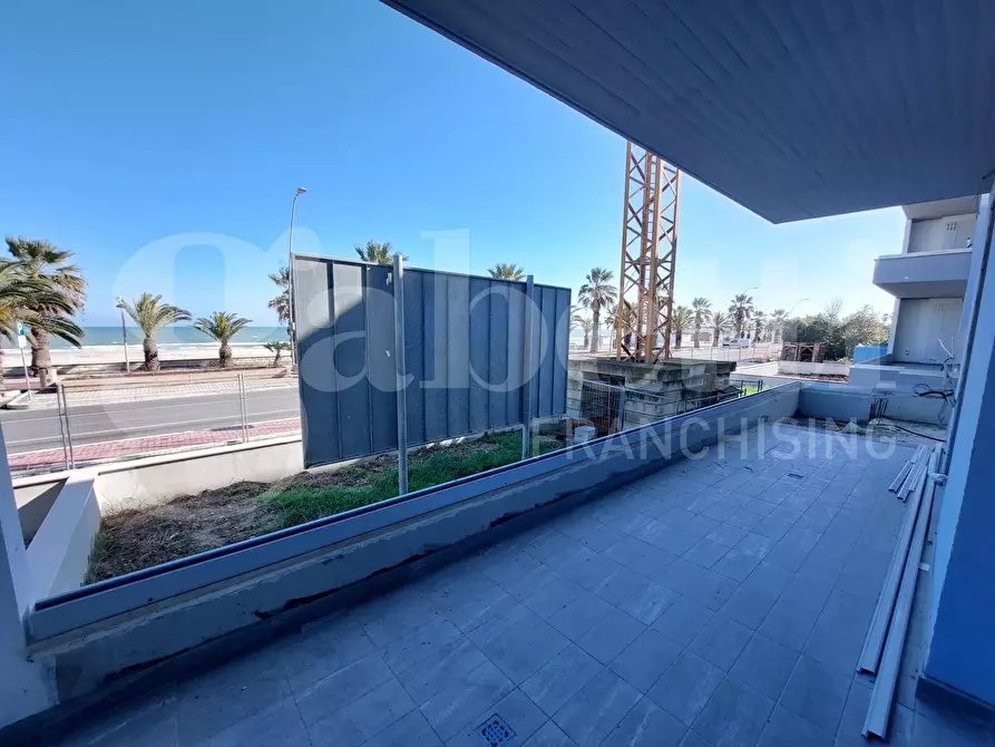 Immagine 2 di Appartamento in vendita  in Via Lungomare Sirena, 618 a Tortoreto