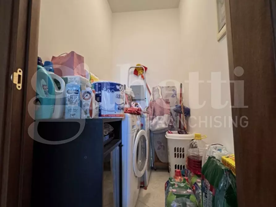 Immagine 34 di Villa in vendita  in Via San Gregorio Armeno, 42 a Nardo'