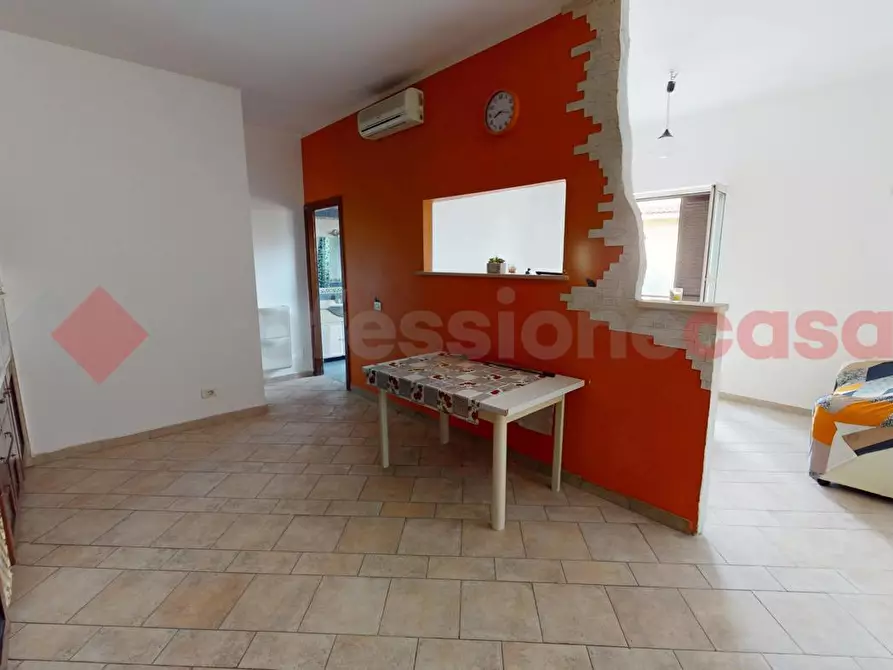 Immagine 2 di Appartamento in vendita  in Via Aristide Faccioli a Roma