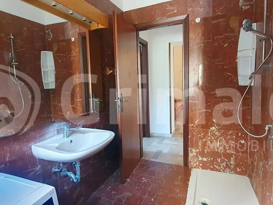 Immagine 23 di Appartamento in vendita  in Via CHIUSA, 38 a Massa