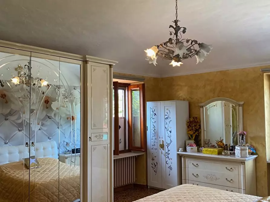 Immagine 17 di Palazzo in vendita  in Via Pinerolo Susa, 94 a Sangano