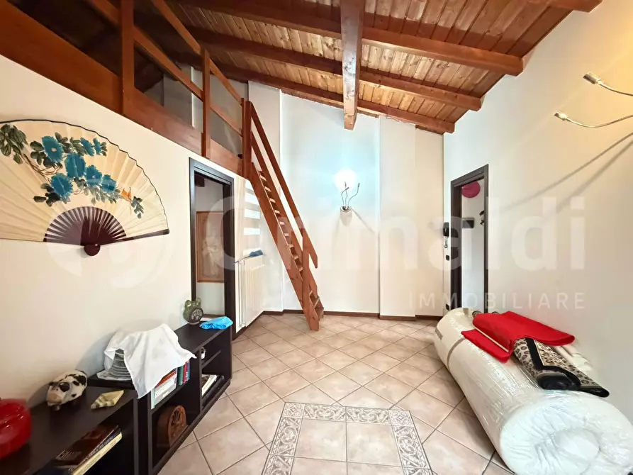 Immagine 37 di Casa indipendente in vendita  in Via UMBERTO I, 30 a Inverno E Monteleone