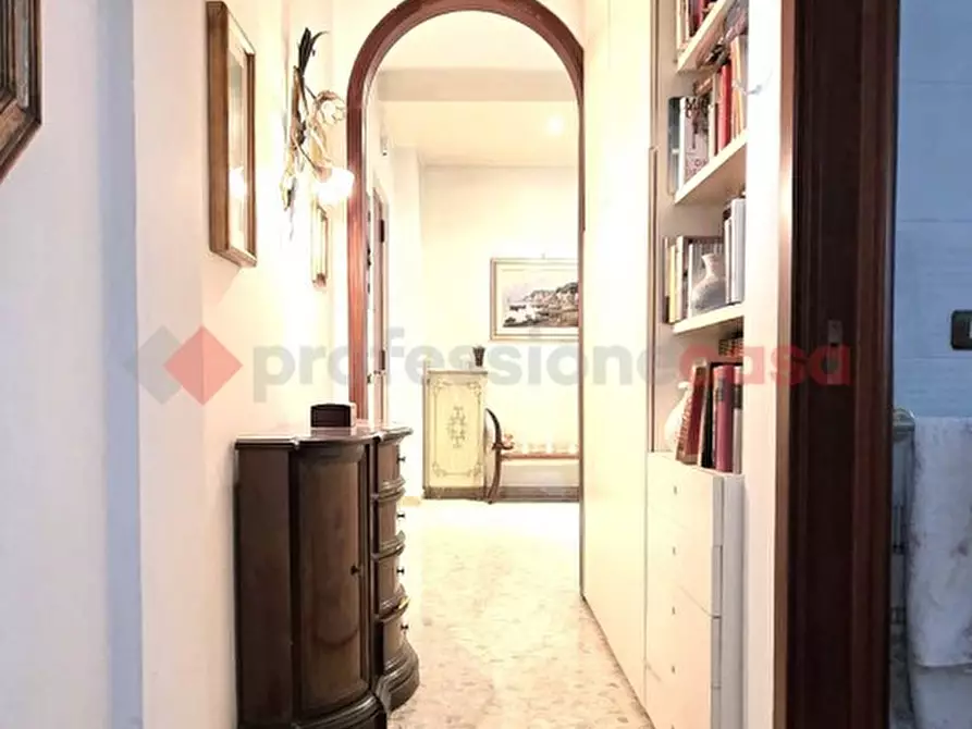 Immagine 9 di Appartamento in vendita  in Via GIUSSO a Bari