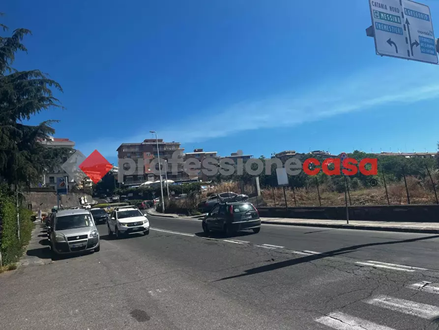 Immagine 13 di Box auto in affitto  in Via Nizzeti, 68 a Catania