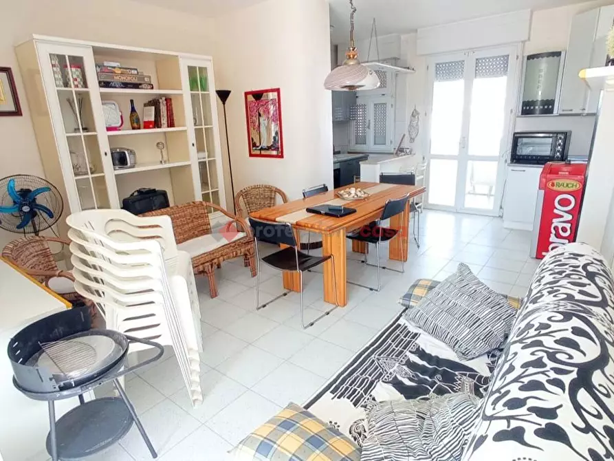Immagine 3 di Appartamento in vendita  in Viale del Sole, 68 a Lesina