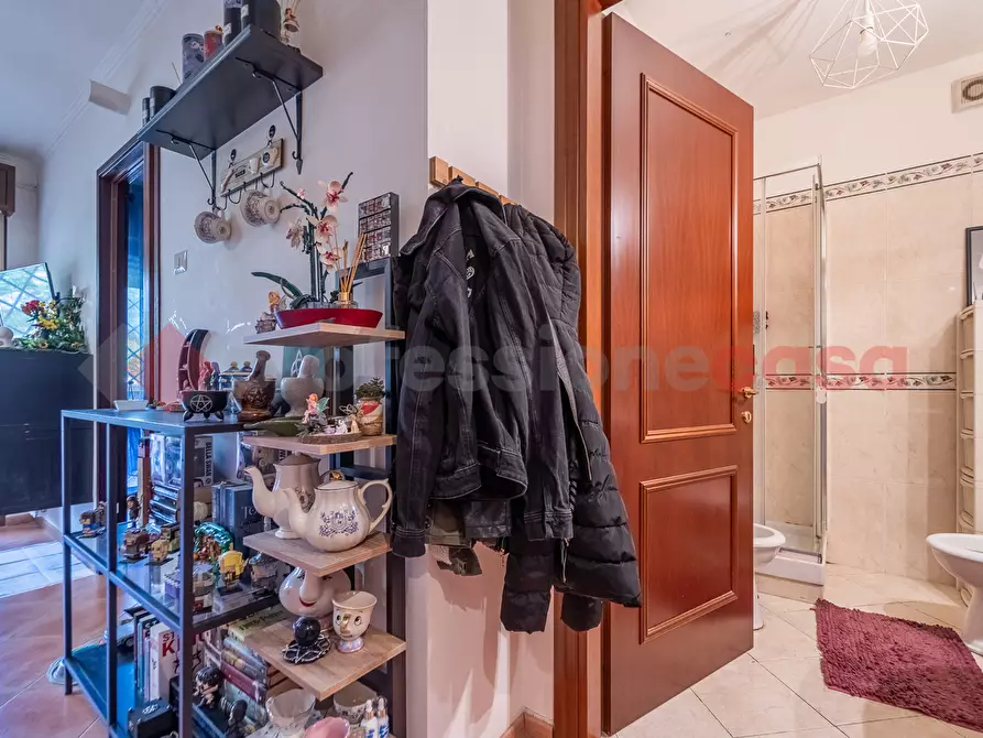 Immagine 15 di Appartamento in vendita  in Via Luigi Gastinelli a Roma