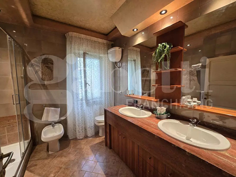 Immagine 18 di Appartamento in vendita  in Via lungomare sirena, 156 a Tortoreto