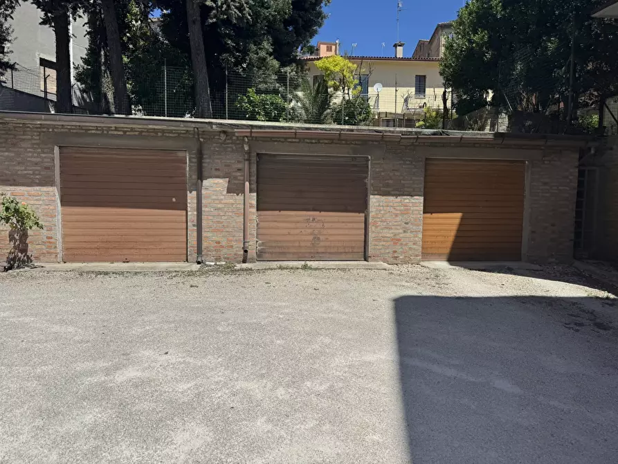 Immagine 9 di Appartamento in vendita  in Piazzale crocifisso, 12 a Loreto